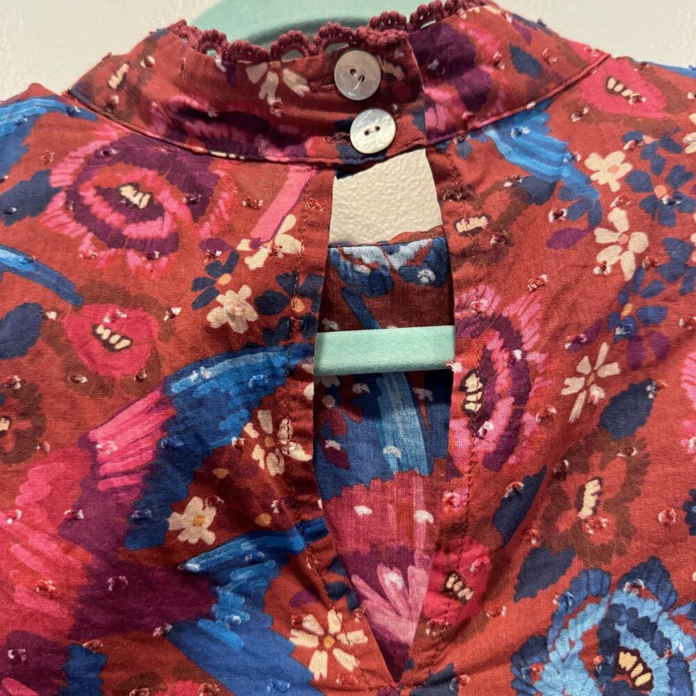 FARM Rio Pink and Blue Floral Flutter Sleeve Blouse - Picture 9 of 12